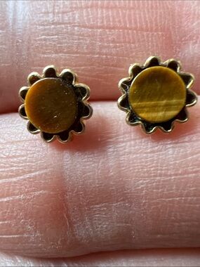 14k gold Tiger’s Eye stud earrings